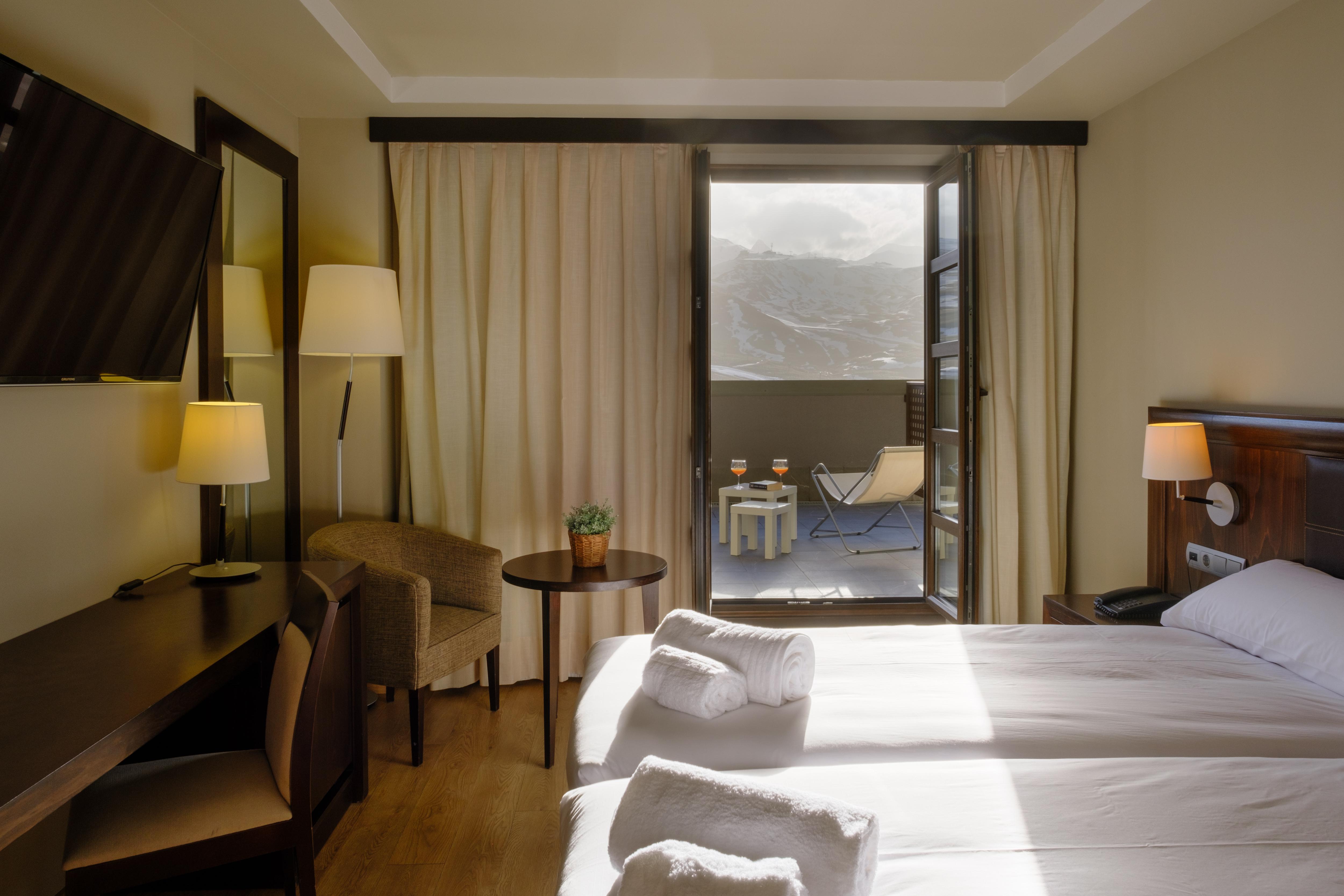 Snoe Aragon Hills Hotel Formigal Eksteriør billede
