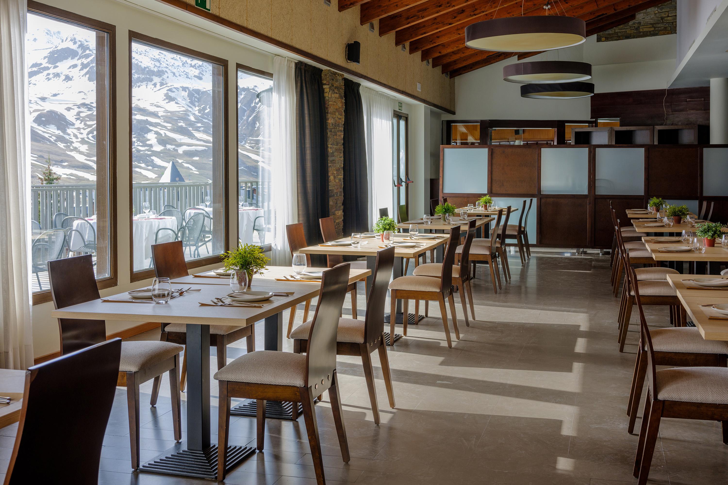 Snoe Aragon Hills Hotel Formigal Eksteriør billede