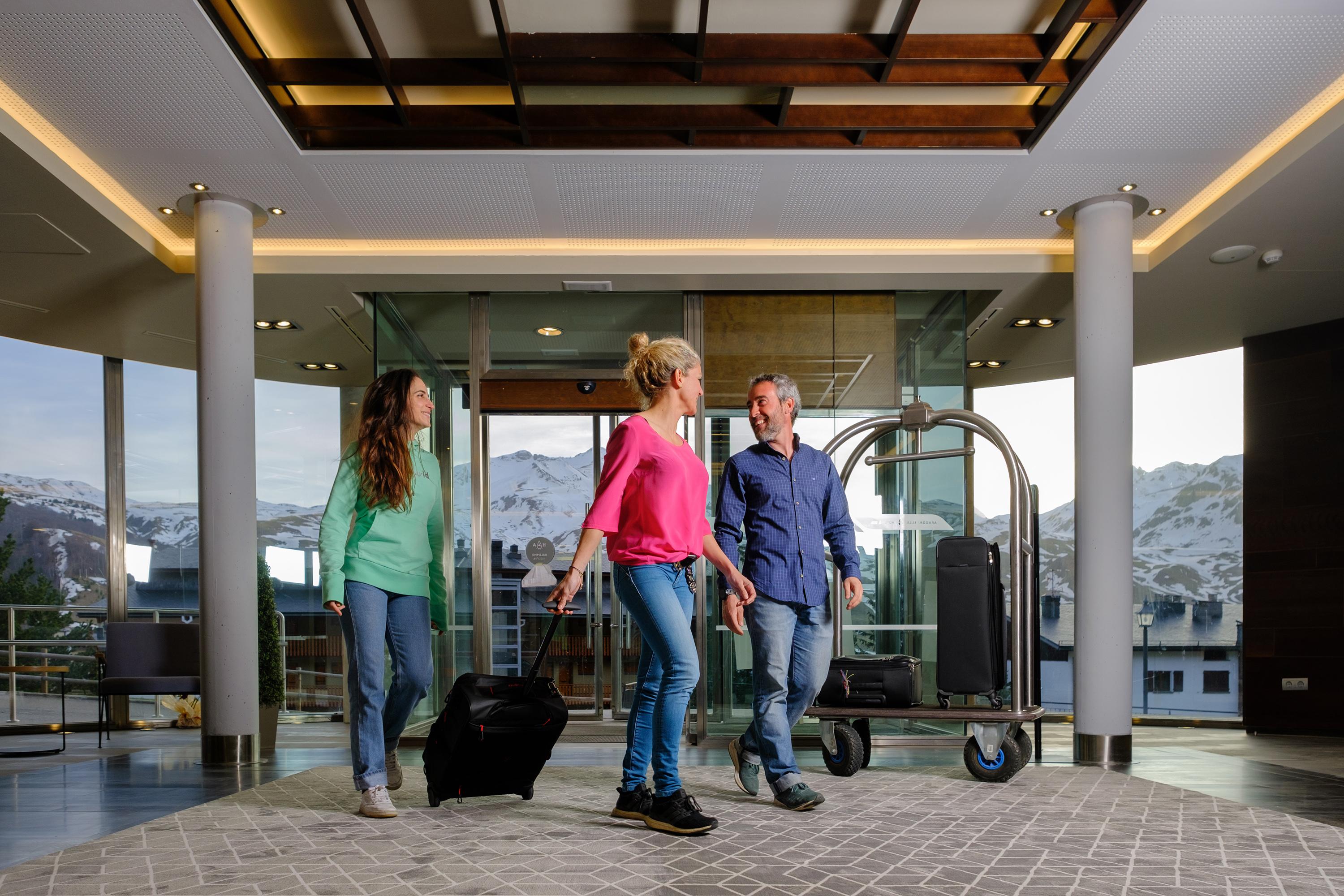 Snoe Aragon Hills Hotel Formigal Eksteriør billede